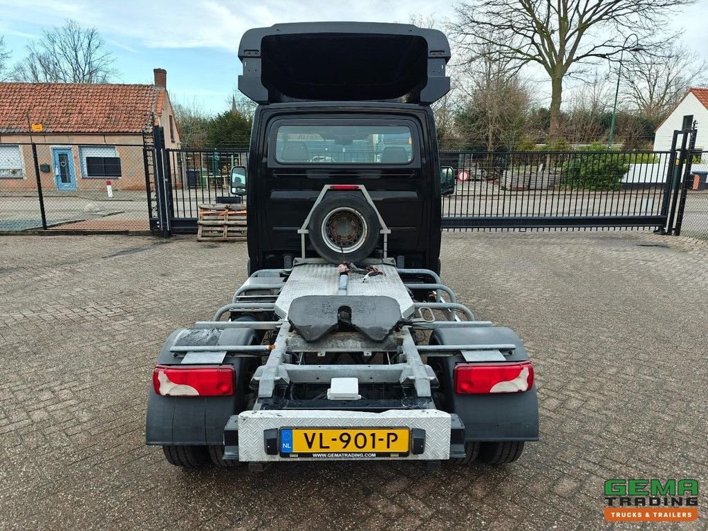 PKW-Anhänger of the type Volkswagen Crafter 2.0 TDI 4x2 Euro5M - BE-Trekker - Navi - 10/2026 APK, Gebrauchtmaschine in Oud Gastel (Picture 9)