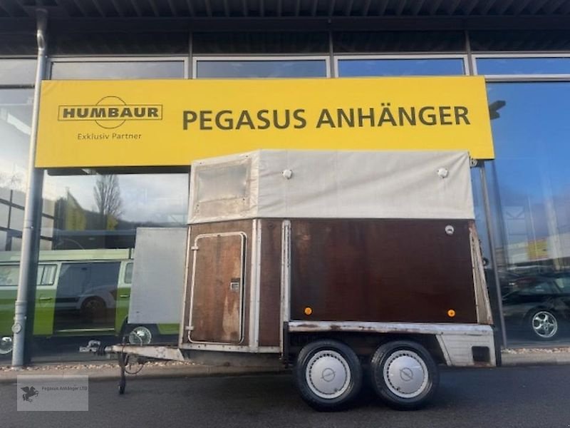 PKW-Anhänger типа Westfalia 2-Pferdeanhänger Holz/Plane Sattelka. 2to.Viehanhänger, Gebrauchtmaschine в Gevelsberg (Фотография 1)