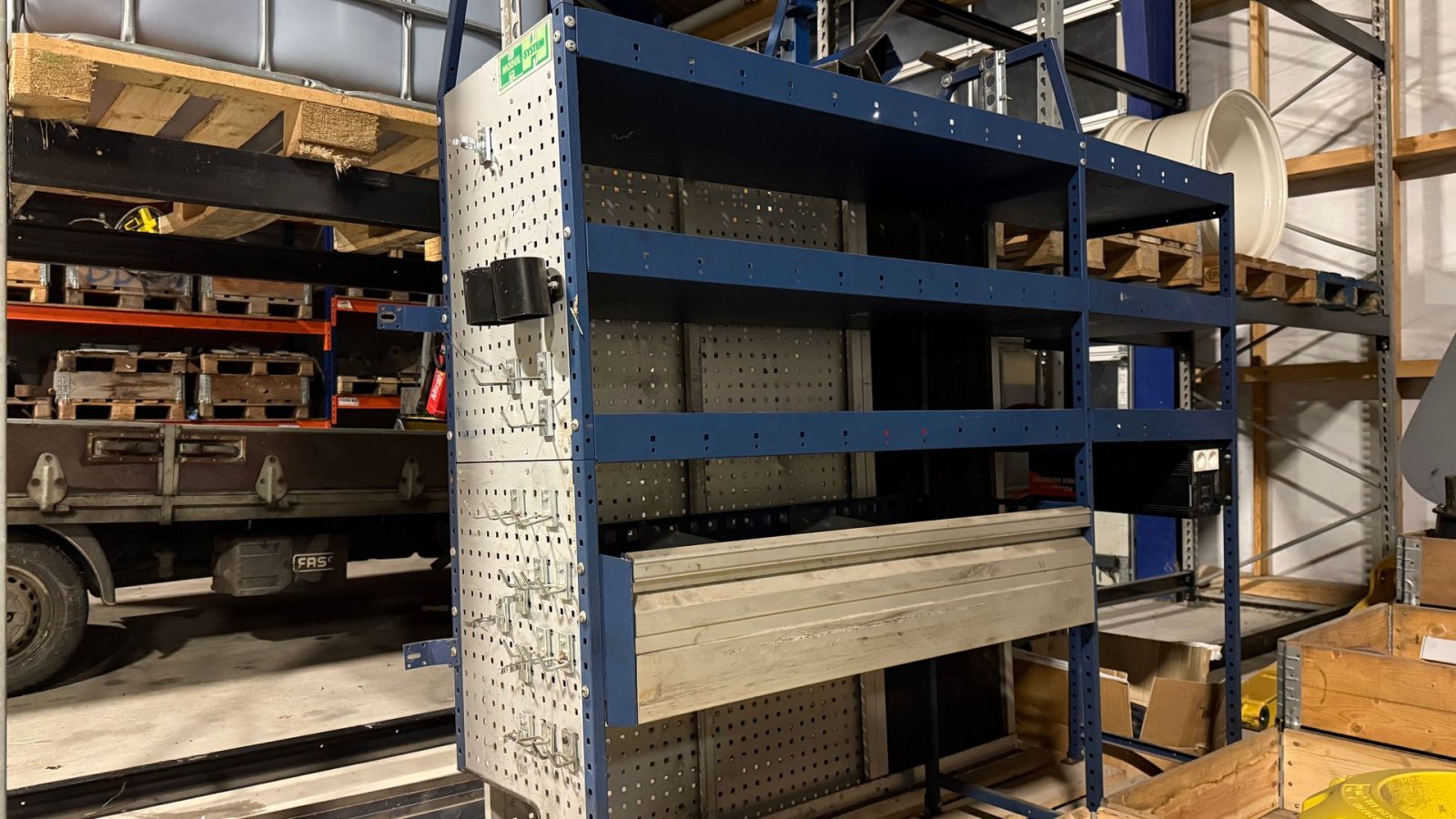 PKW/LKW za tip Euro-System Reol/indretning til servicebil, Gebrauchtmaschine u Gjerlev J. (Slika 1)