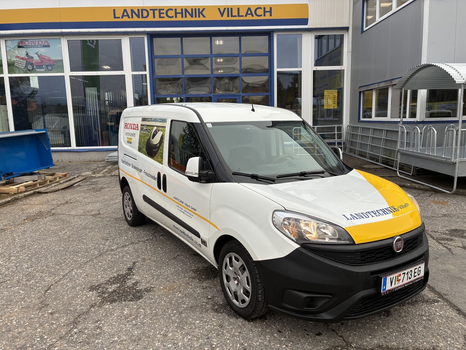 PKW/LKW del tipo Fiat DOBLO 1,6 Diesel (Euro 6b), Gebrauchtmaschine en Villach (Imagen 2)
