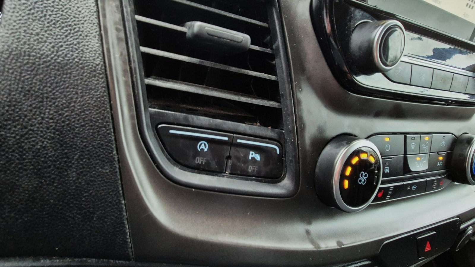 PKW/LKW za tip Ford Transit Custom / nysynet og nyserviceret / træk / 2.0 TDCI 130 hestekræfter, Gebrauchtmaschine u Arden (Slika 23)