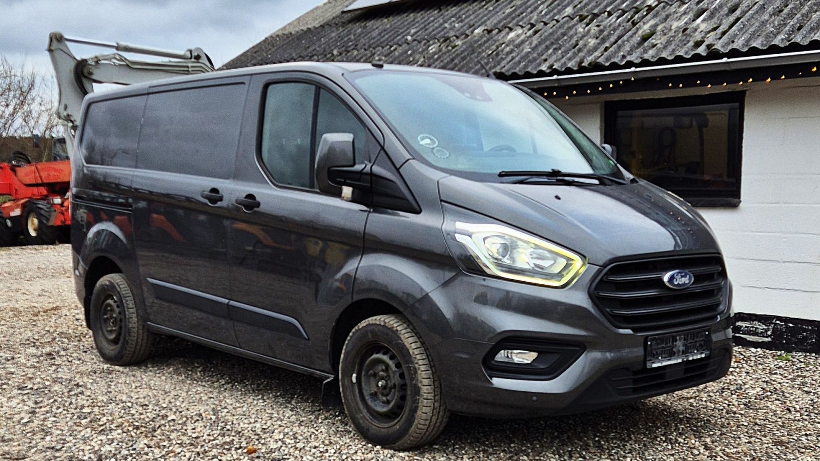 PKW/LKW za tip Ford Transit Custom / nysynet og nyserviceret / træk / 2.0 TDCI 130 hestekræfter, Gebrauchtmaschine u Arden (Slika 1)