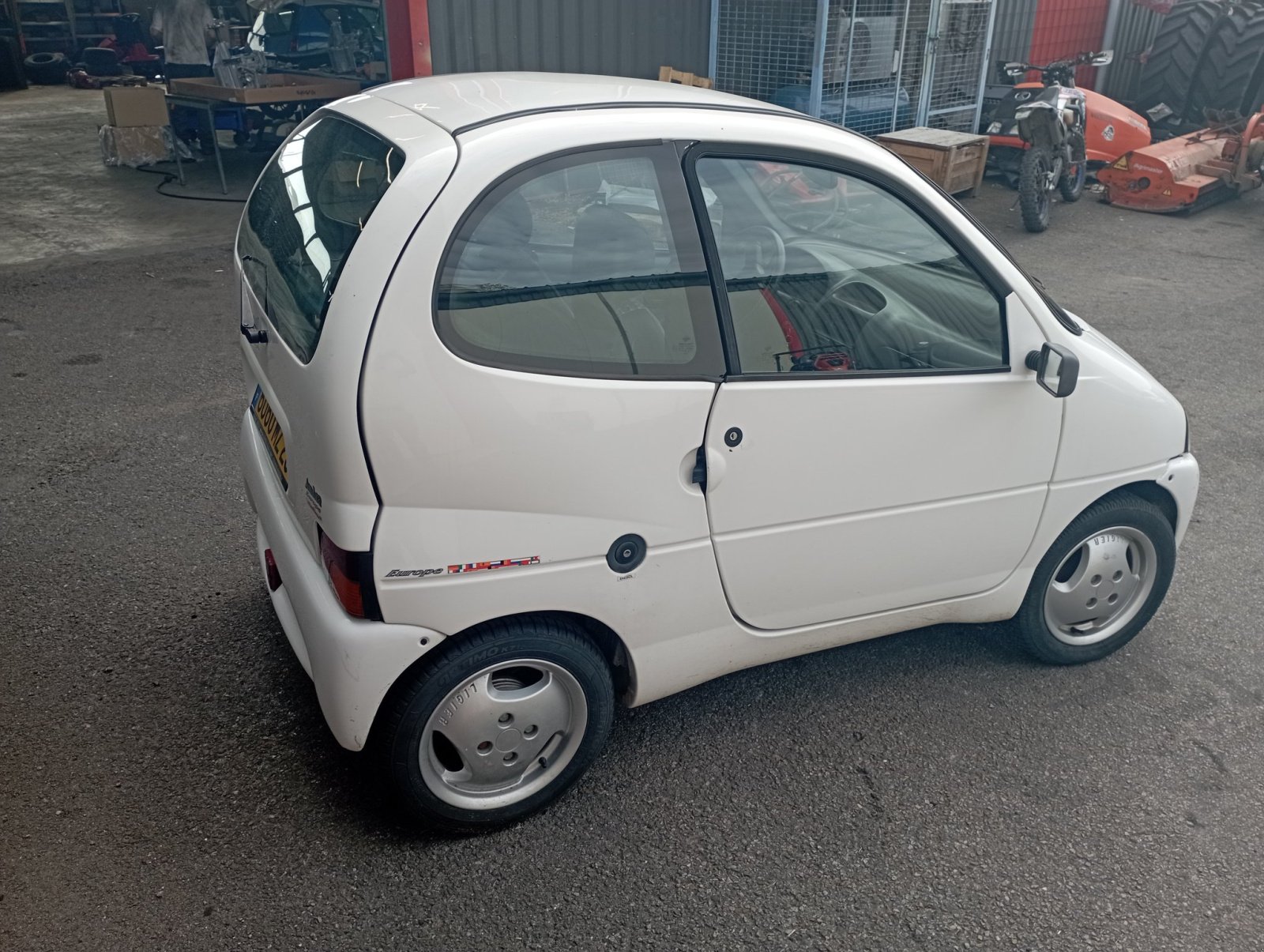 PKW/LKW типа Ligier Ambra, Gebrauchtmaschine в LA SOUTERRAINE (Фотография 4)