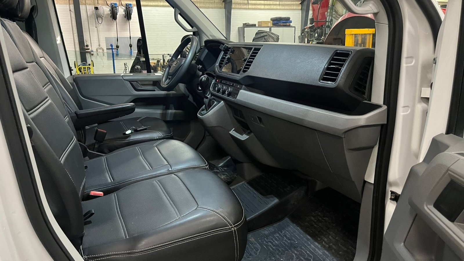 PKW/LKW des Typs MAN TGE 177HK MAN TGE med Box kasse og 750kg Z-lift, Gebrauchtmaschine in Lintrup (Bild 15)