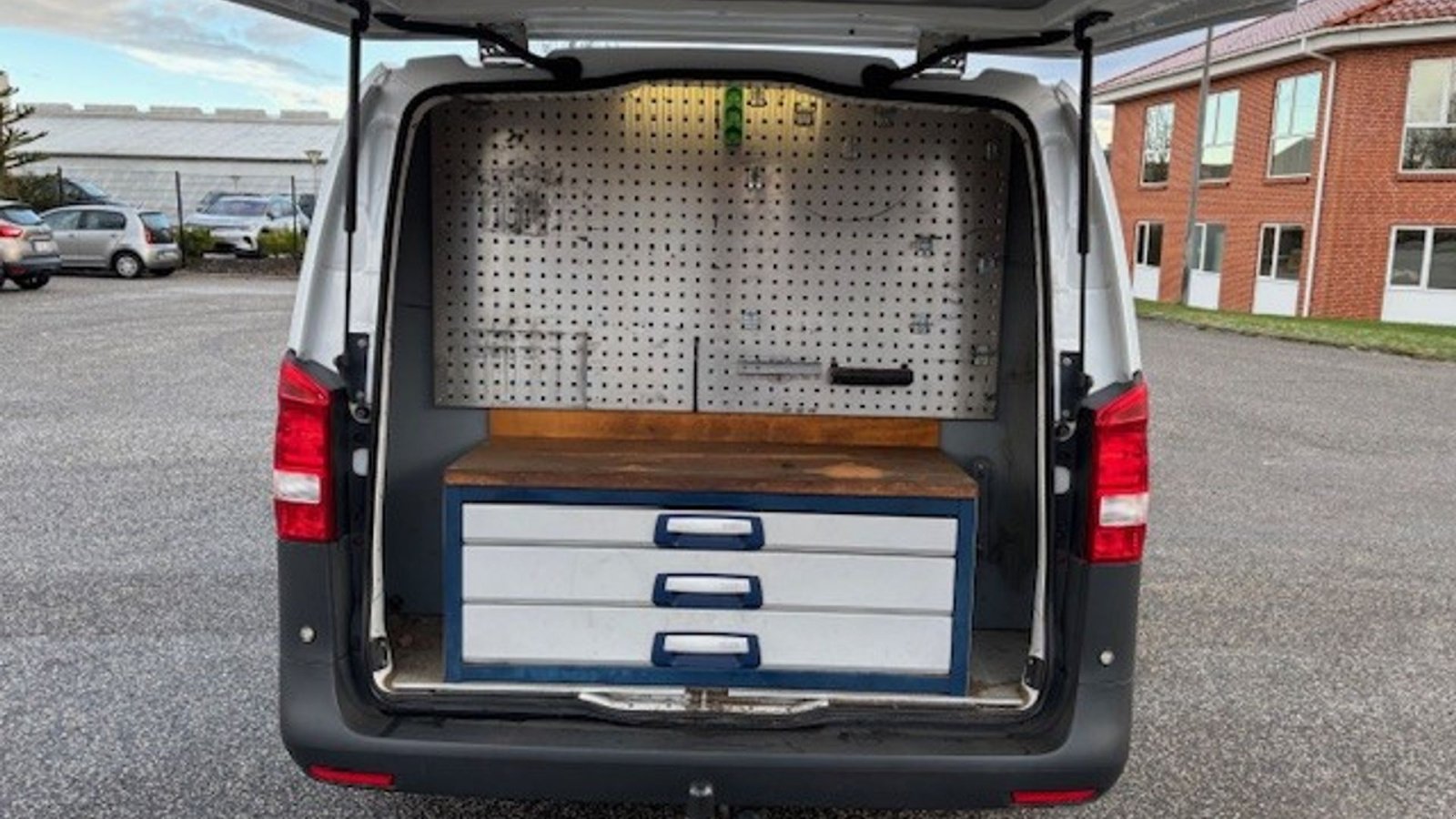 PKW/LKW Türe ait Mercedes vito 114 lang, Gebrauchtmaschine içinde Nørresundby (resim 9)