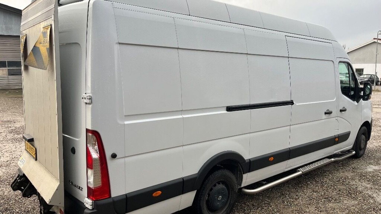 PKW/LKW типа Renault Master 2.3 dCi S&S 145 RWD T45 L3H3, Gebrauchtmaschine в Rødovre (Фотография 3)