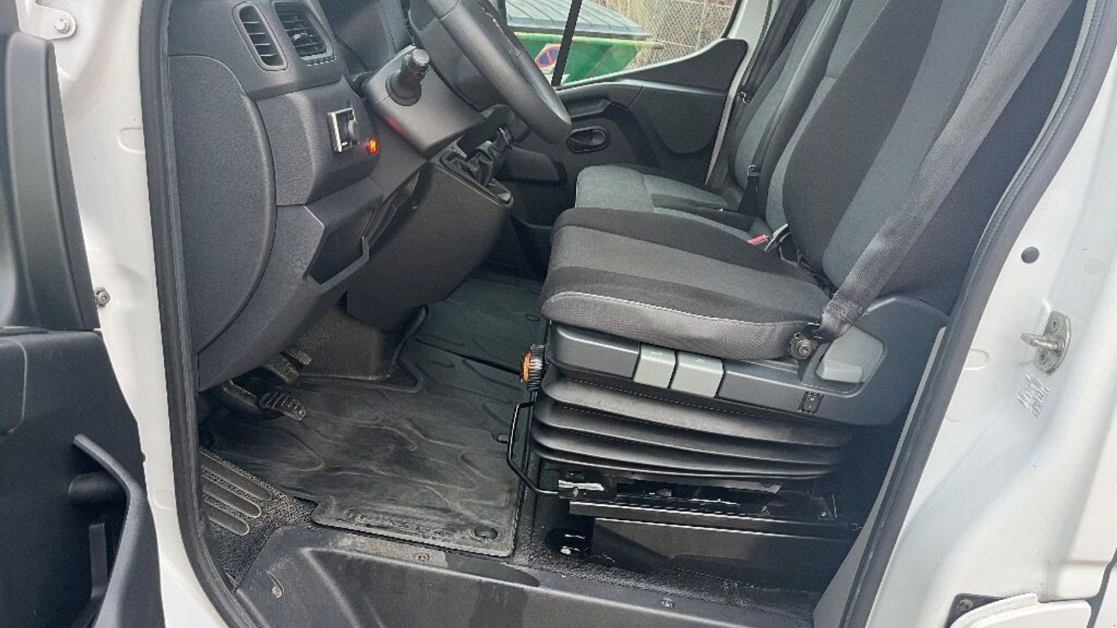 PKW/LKW za tip Renault Master  2.3 Varevogn med indretning og BÄR læsserampe, Gebrauchtmaschine u Rødovre (Slika 5)