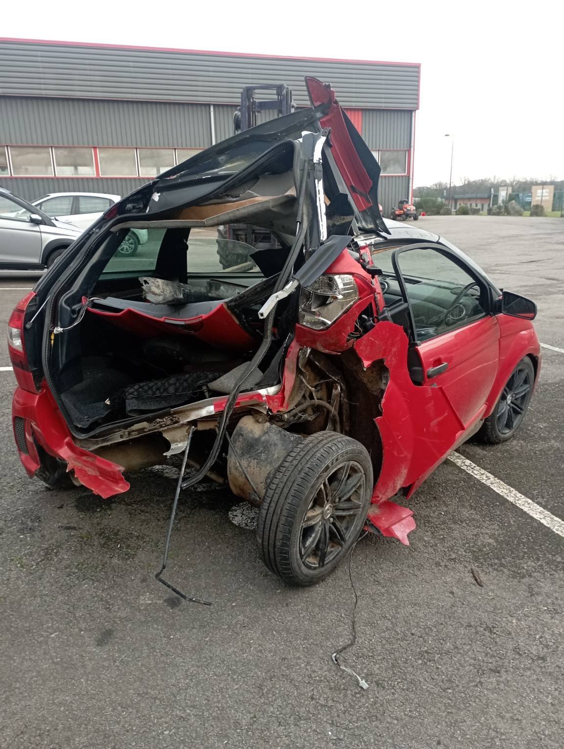 PKW/LKW типа Sonstige COUPE GTI, Gebrauchtmaschine в LA SOUTERRAINE (Фотография 2)