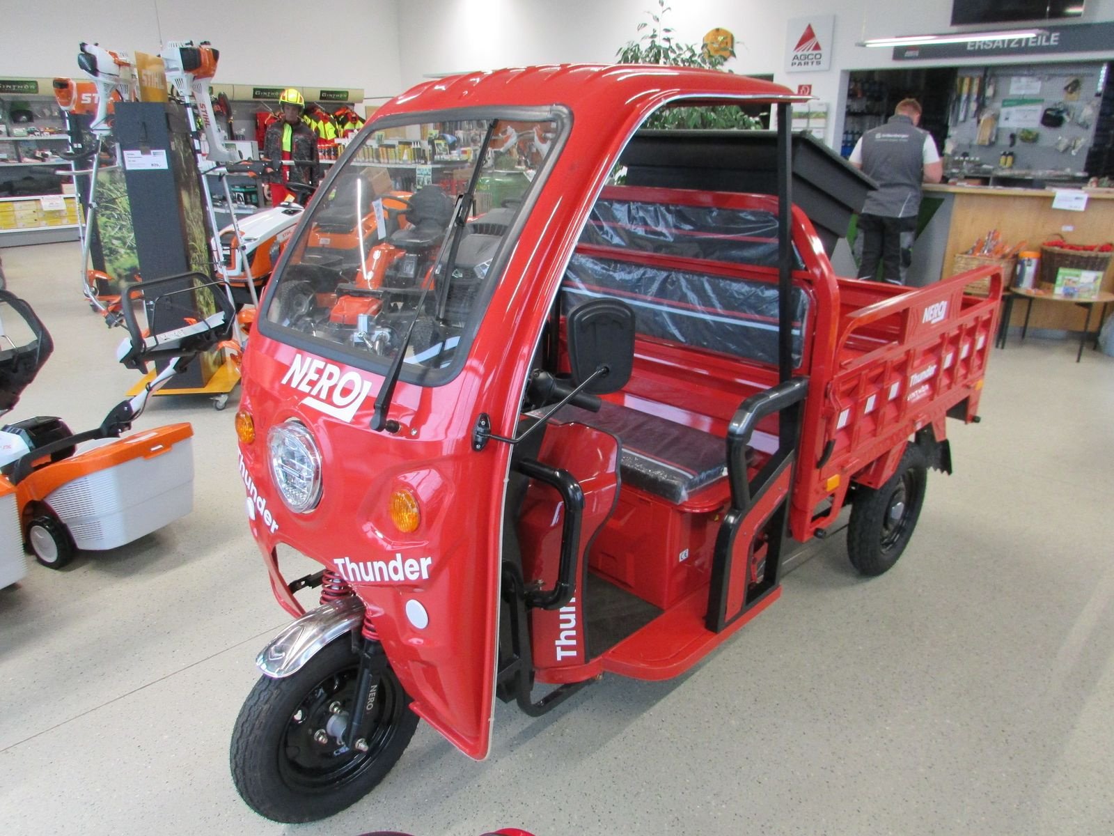 PKW/LKW typu Sonstige Thunder, Gebrauchtmaschine v Saxen (Obrázek 2)