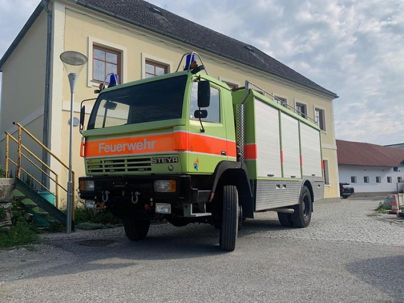 PKW/LKW типа Steyr 15S31 Feuerwehrfahrzeug, Gebrauchtmaschine в Brunn an der Wild (Фотография 3)