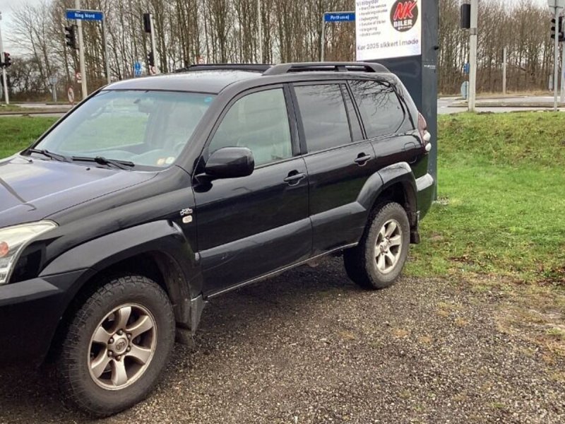 PKW/LKW of the type Toyota Landcruiser, Gebrauchtmaschine in Rødovre