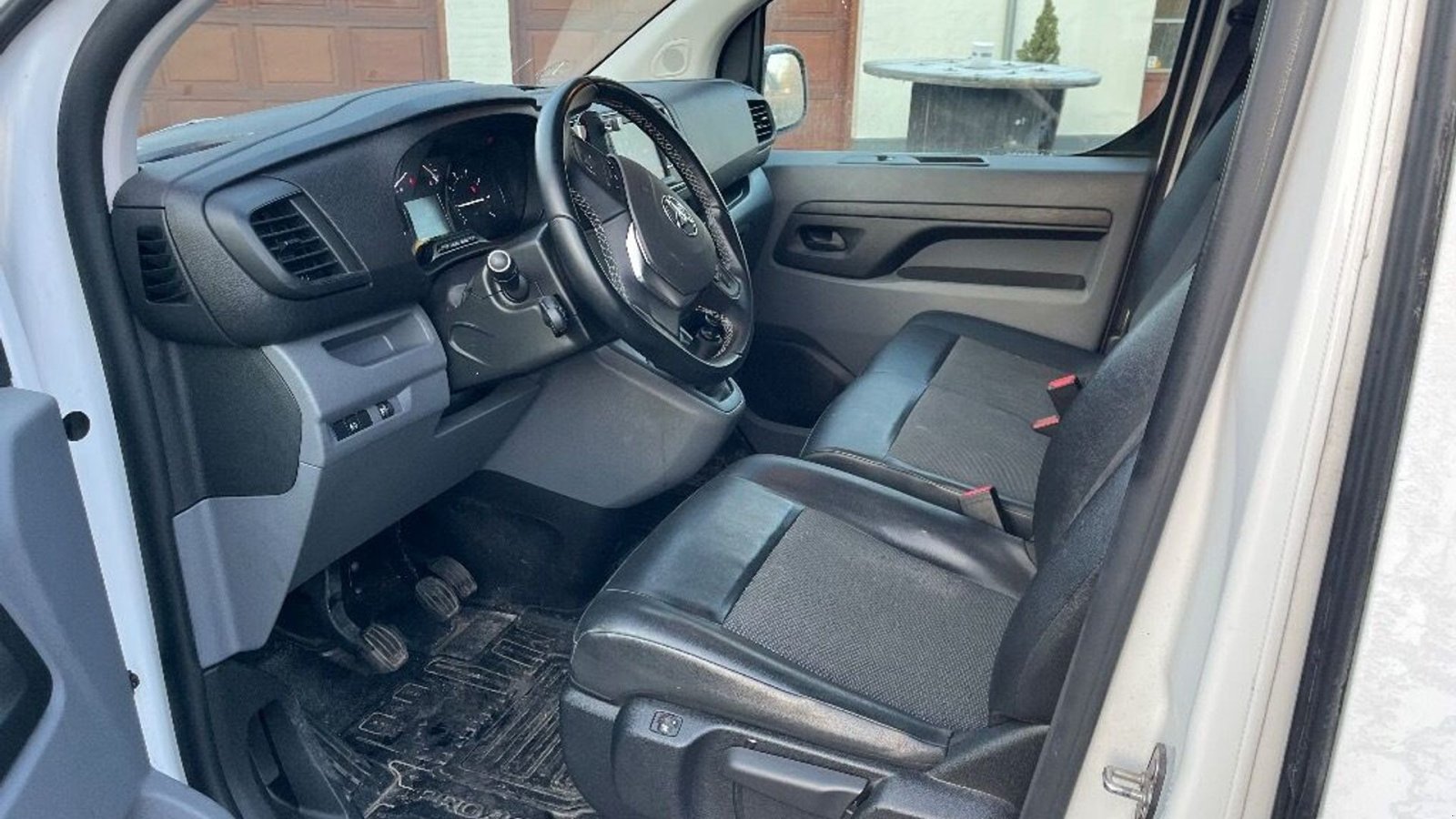 PKW/LKW del tipo Toyota proace, Gebrauchtmaschine In Rødovre (Immagine 5)