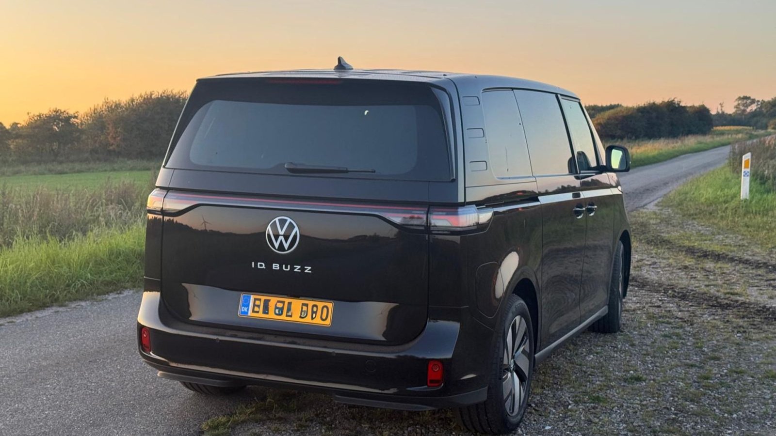 PKW/LKW van het type Volkswagen ID Buzz 4wd 340 HK  // 5 års garanti, Gebrauchtmaschine in Tønder (Foto 10)