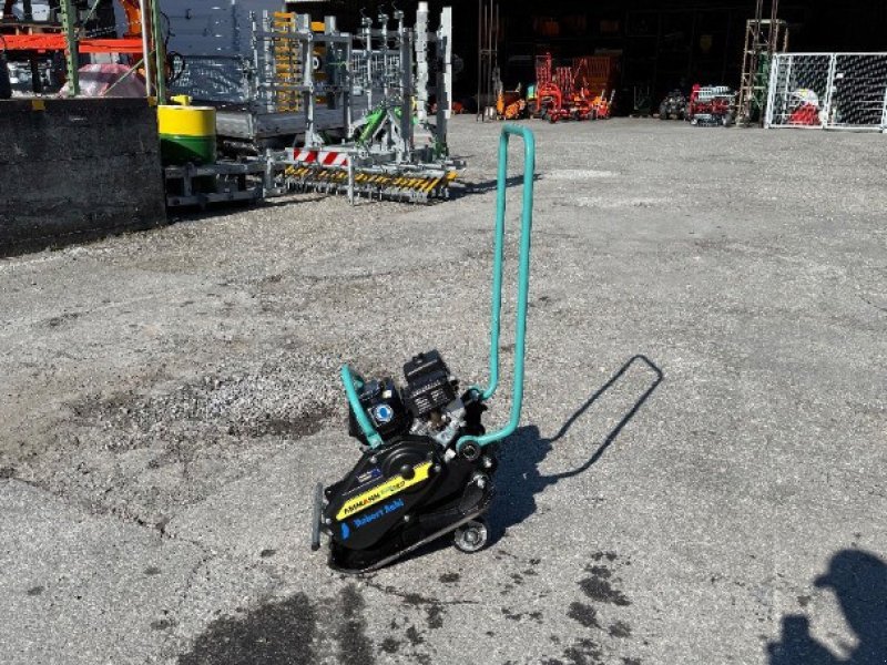 Planierraupe типа Ammann APF 12/40, Neumaschine в Regensdorf