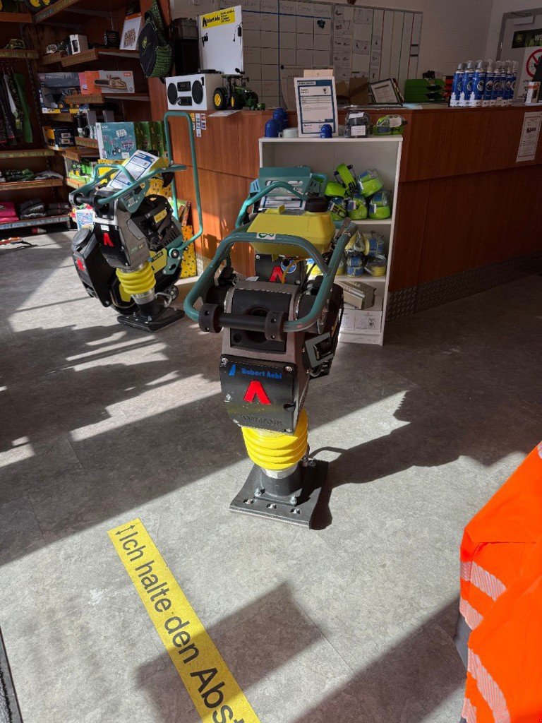 Planierraupe za tip Ammann eATR 68, Neumaschine u Regensdorf (Slika 2)