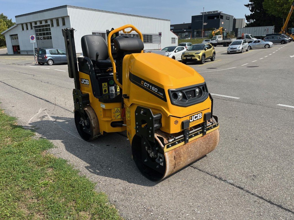 Planierraupe tipa JCB CT160-100, Vorführmaschine u Domdidier (Slika 7)