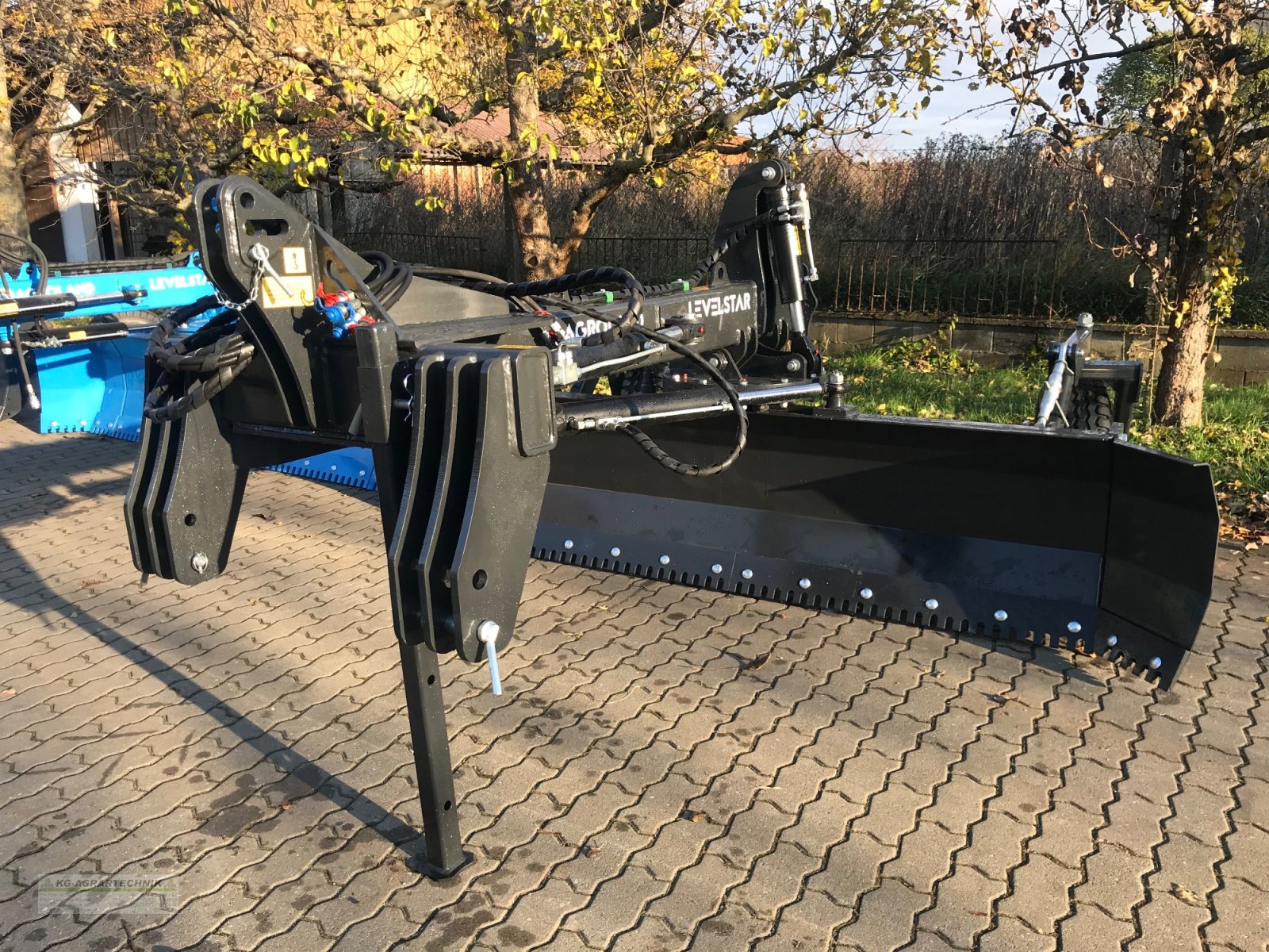Planierraupe του τύπου KG-AGRAR LevelStar 3000 Profi Planierschild, Neumaschine σε Langensendelbach (Φωτογραφία 5)
