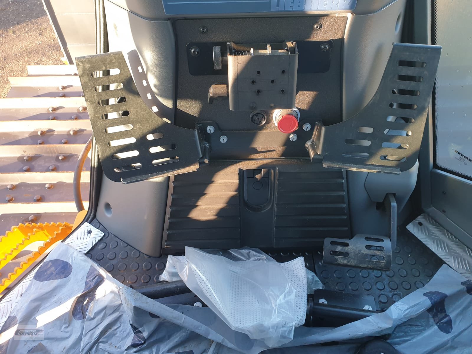 Planierraupe typu Liebherr PR 716 05 LGP, Gebrauchtmaschine v Deutsch - Goritz (Obrázek 17)