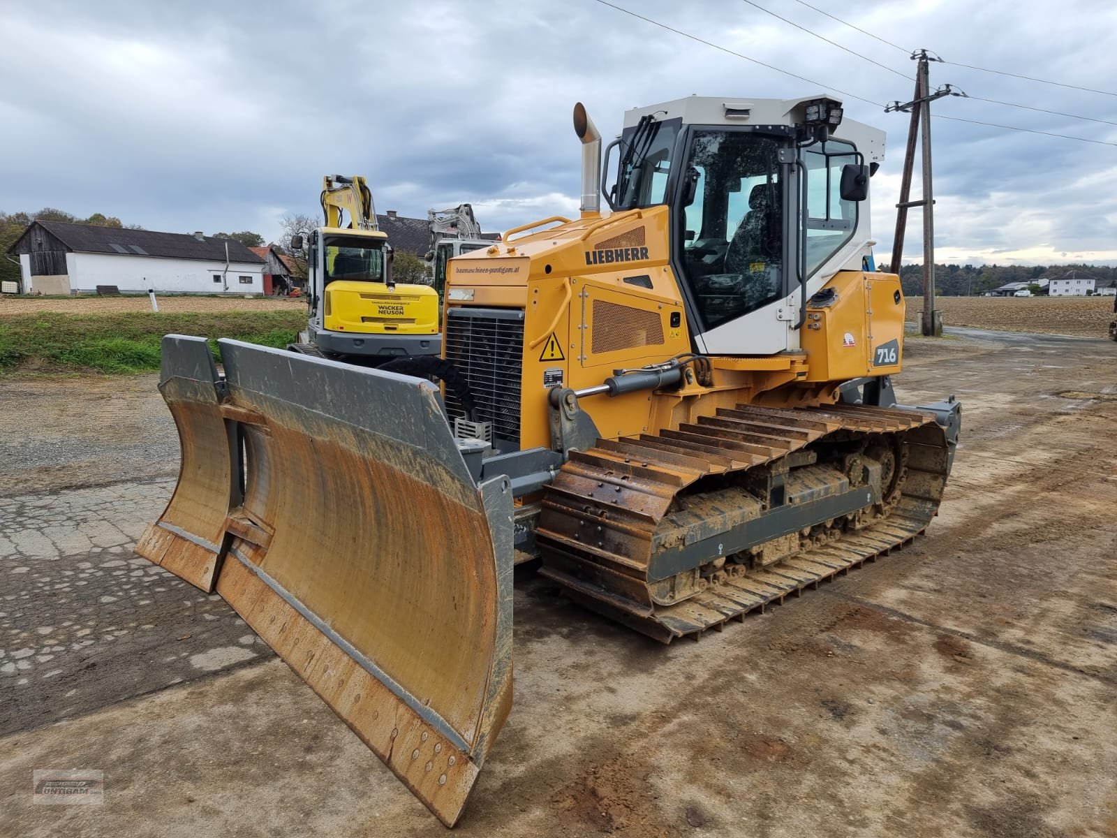Planierraupe of the type Liebherr PR 716 05 LGP, Gebrauchtmaschine in Deutsch - Goritz (Picture 3)