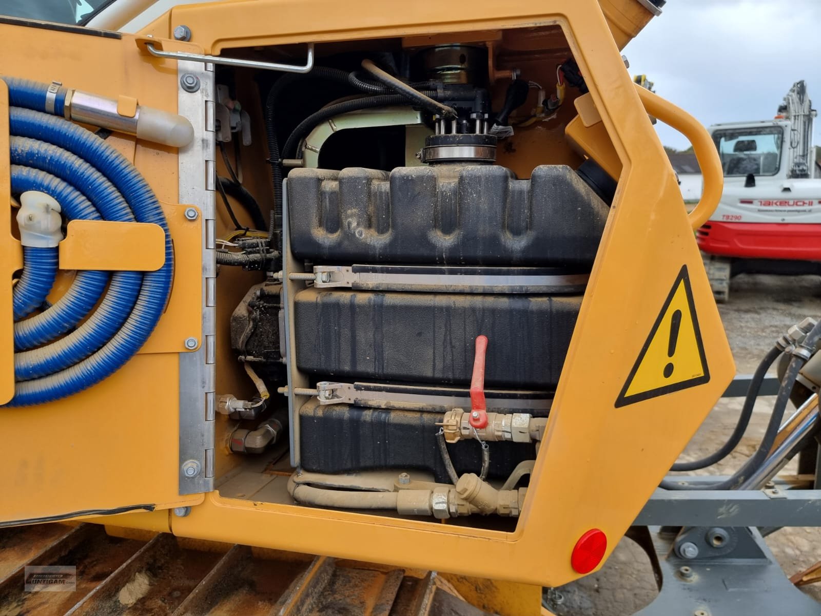 Planierraupe of the type Liebherr PR 716 05 LGP, Gebrauchtmaschine in Deutsch - Goritz (Picture 15)