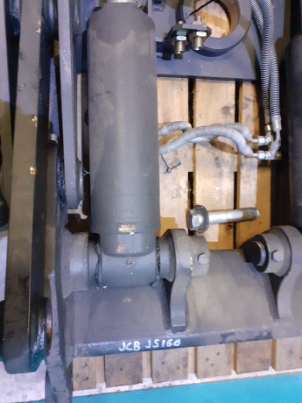 Planierschild des Typs JCB JS160, Gebrauchtmaschine in Hemmet (Bild 8)