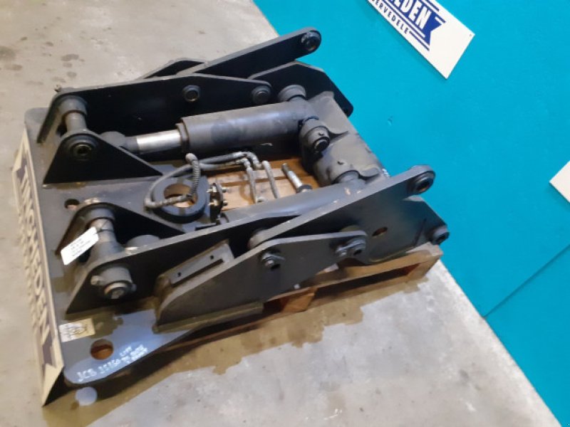 Planierschild des Typs JCB JS160, Gebrauchtmaschine in Hemmet (Bild 3)