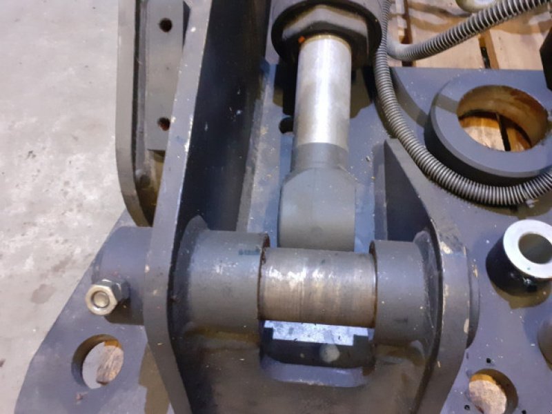 Planierschild des Typs JCB JS160, Gebrauchtmaschine in Hemmet (Bild 13)