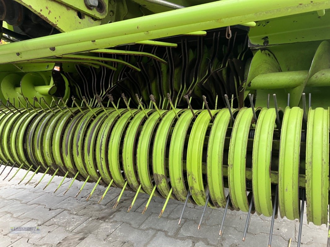 Press-/Wickelkombination of the type CLAAS ROLLANT 255 RC UNI, Gebrauchtmaschine in Aurich (Picture 26)