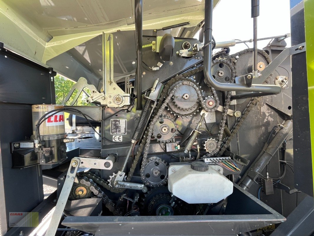 Press-/Wickelkombination of the type CLAAS ROLLANT 454 RC PRO UNIWRAP, Pressen-Wickler-Kombination, Gebrauchtmaschine in Westerstede (Picture 7)