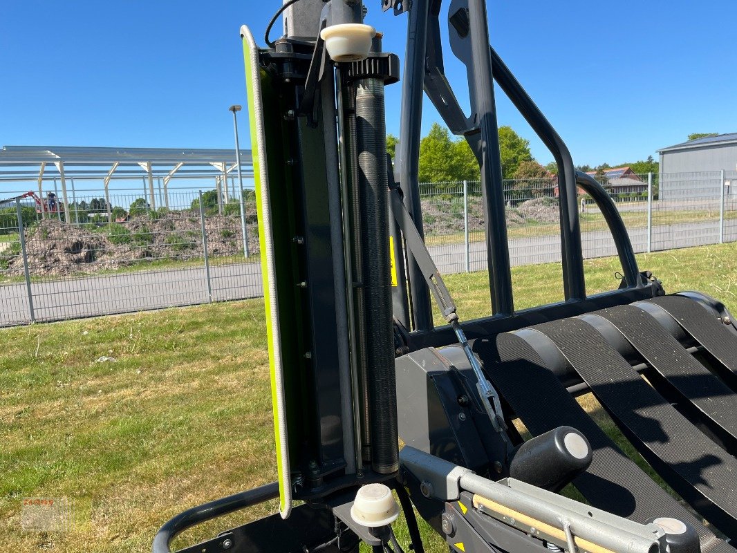 Press-/Wickelkombination of the type CLAAS ROLLANT 454 RC PRO UNIWRAP, Pressen-Wickler-Kombination, Gebrauchtmaschine in Westerstede (Picture 12)