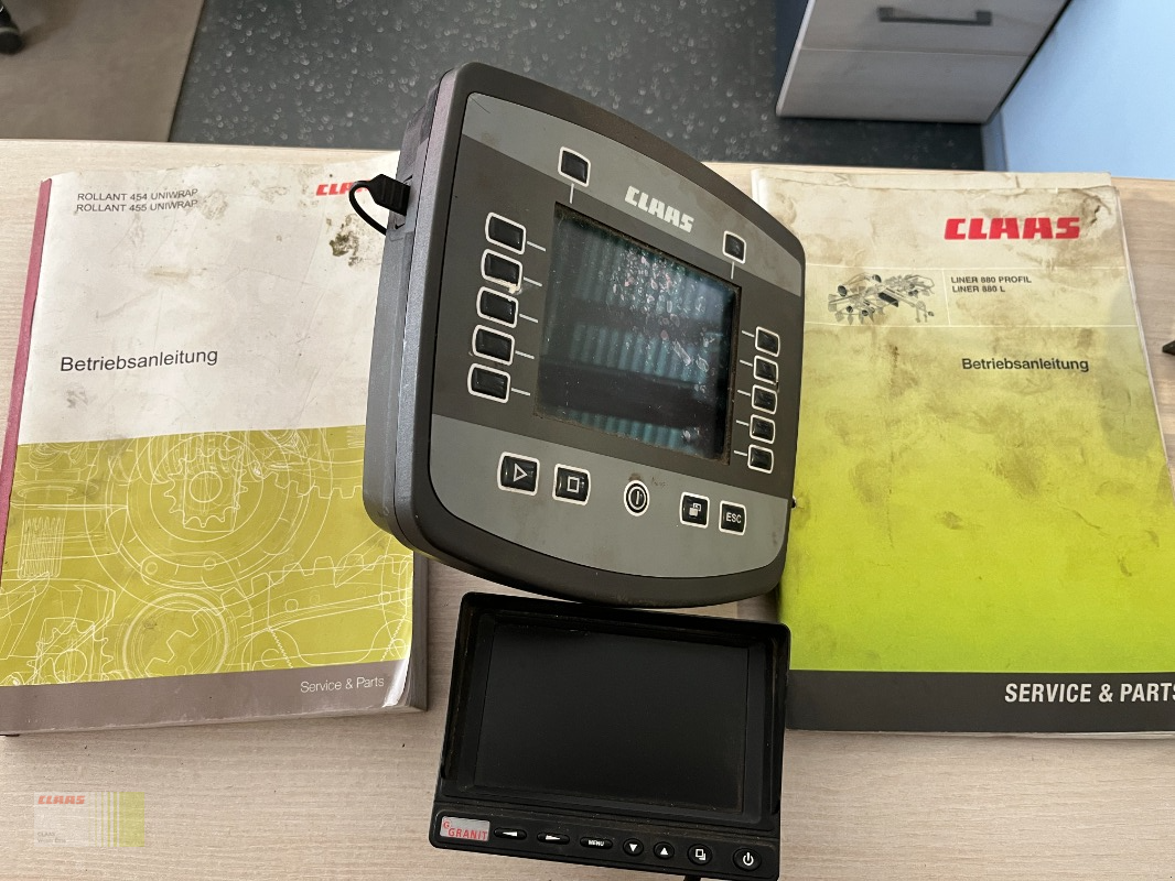 Press-/Wickelkombination of the type CLAAS ROLLANT 454 RC PRO UNIWRAP, Pressen-Wickler-Kombination, Gebrauchtmaschine in Westerstede (Picture 20)