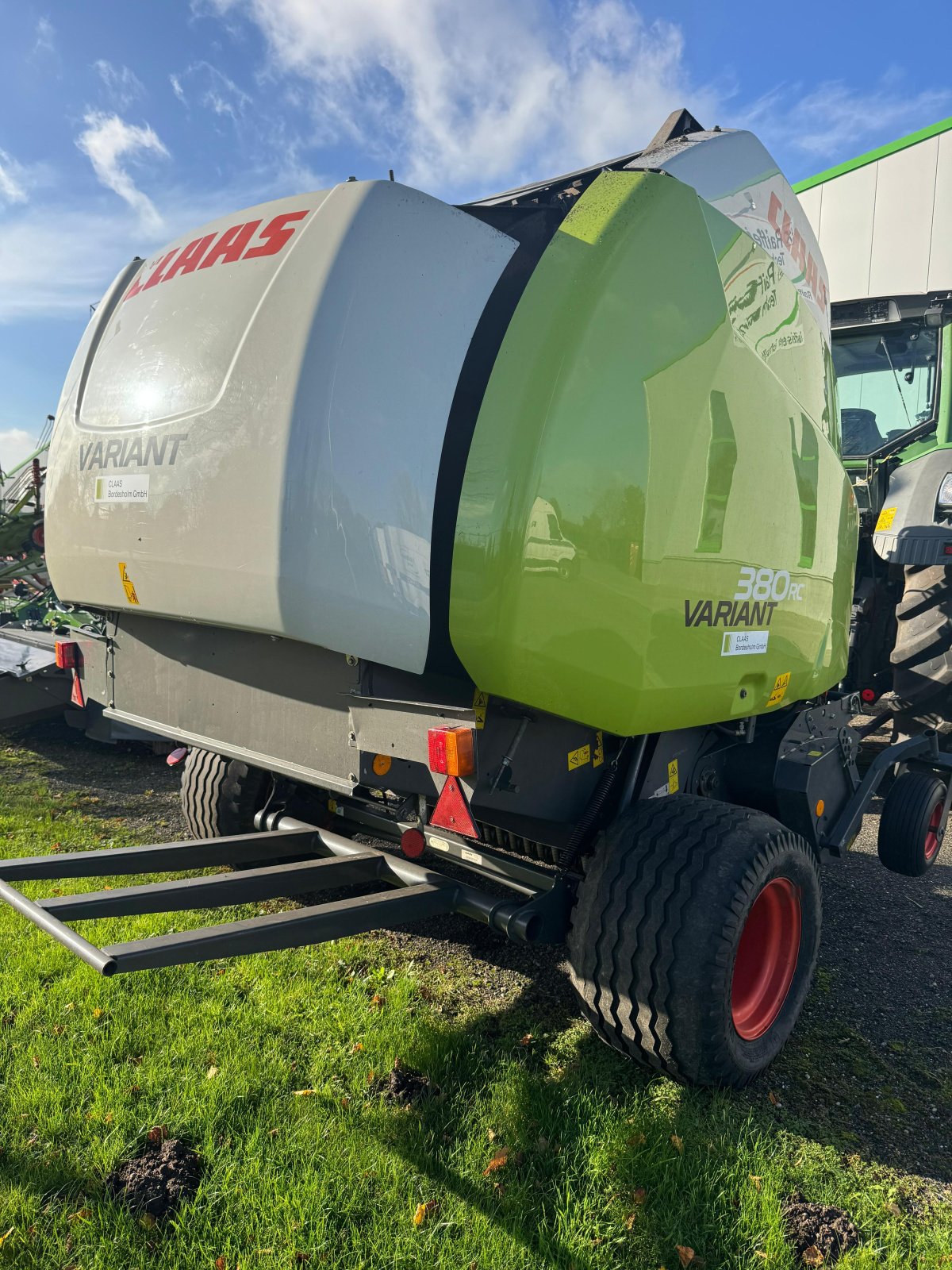 Press-/Wickelkombination des Typs CLAAS Rundballenpresse 380 RC, Gebrauchtmaschine in Bevern (Bild 2)