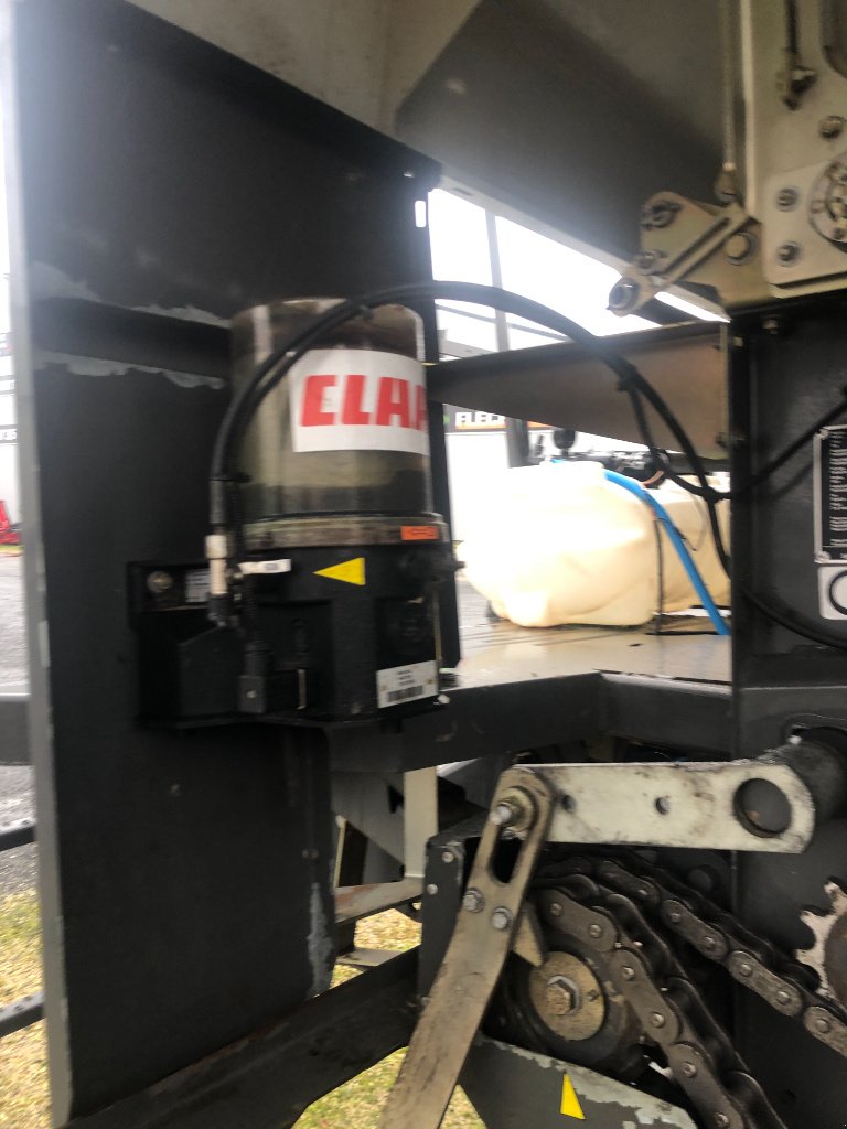 Press-/Wickelkombination του τύπου CLAAS UNIWRAP 455, Gebrauchtmaschine σε MORLHON LE HAUT (Φωτογραφία 11)
