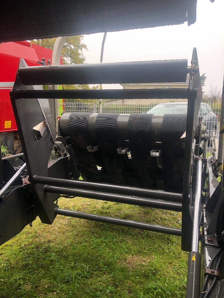 Press-/Wickelkombination του τύπου CLAAS UNIWRAP 455, Gebrauchtmaschine σε MORLHON LE HAUT (Φωτογραφία 4)