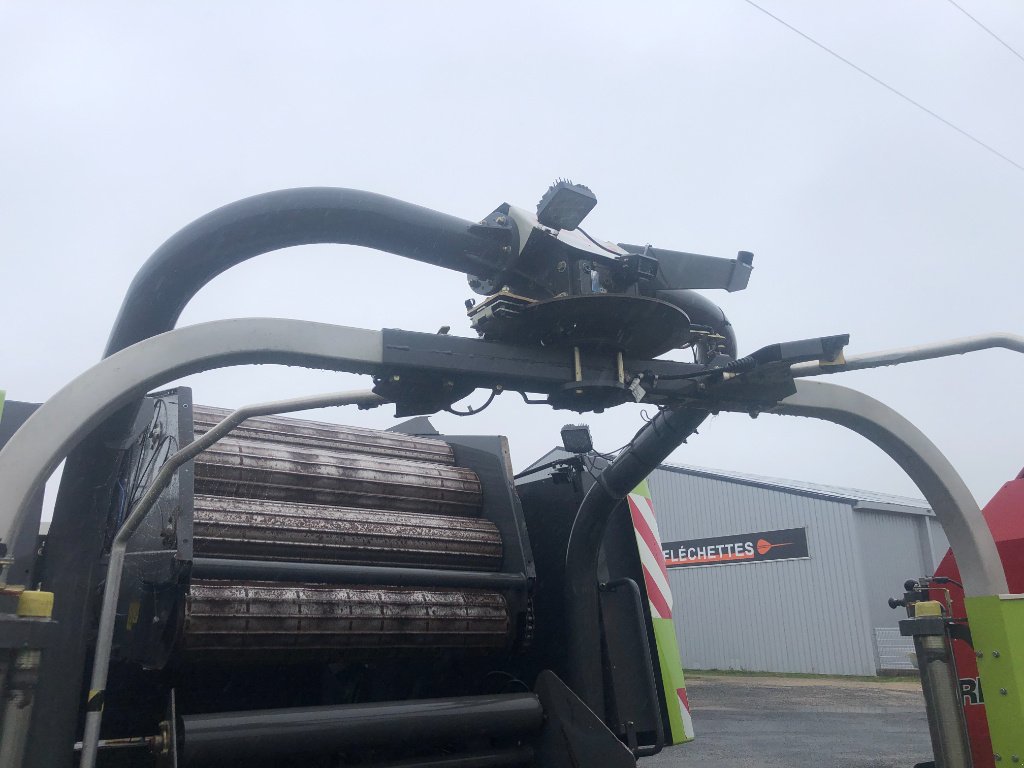 Press-/Wickelkombination του τύπου CLAAS UNIWRAP 455, Gebrauchtmaschine σε MORLHON LE HAUT (Φωτογραφία 3)
