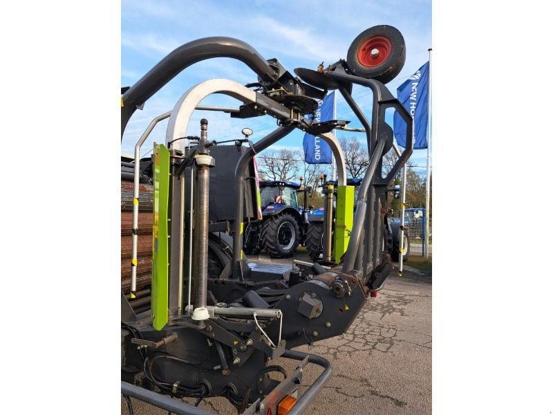 Press-/Wickelkombination of the type CLAAS UNIWRAP455, Gebrauchtmaschine in PLUMELEC (Picture 4)