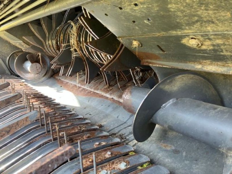 Press-/Wickelkombination des Typs Fendt ROTANA 130 F COMBI, Gebrauchtmaschine in POUSSAY (Bild 10)