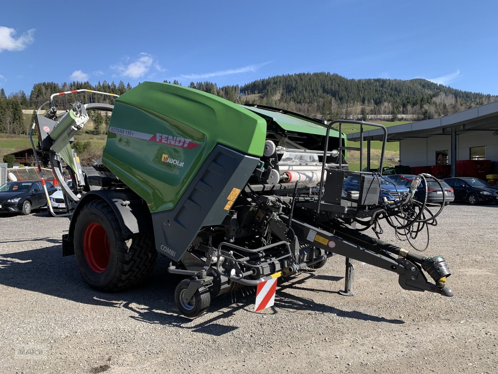 Press-/Wickelkombination del tipo Fendt Rundballenpresse Rotana 130F Combi, Gebrauchtmaschine In Eben (Immagine 4)