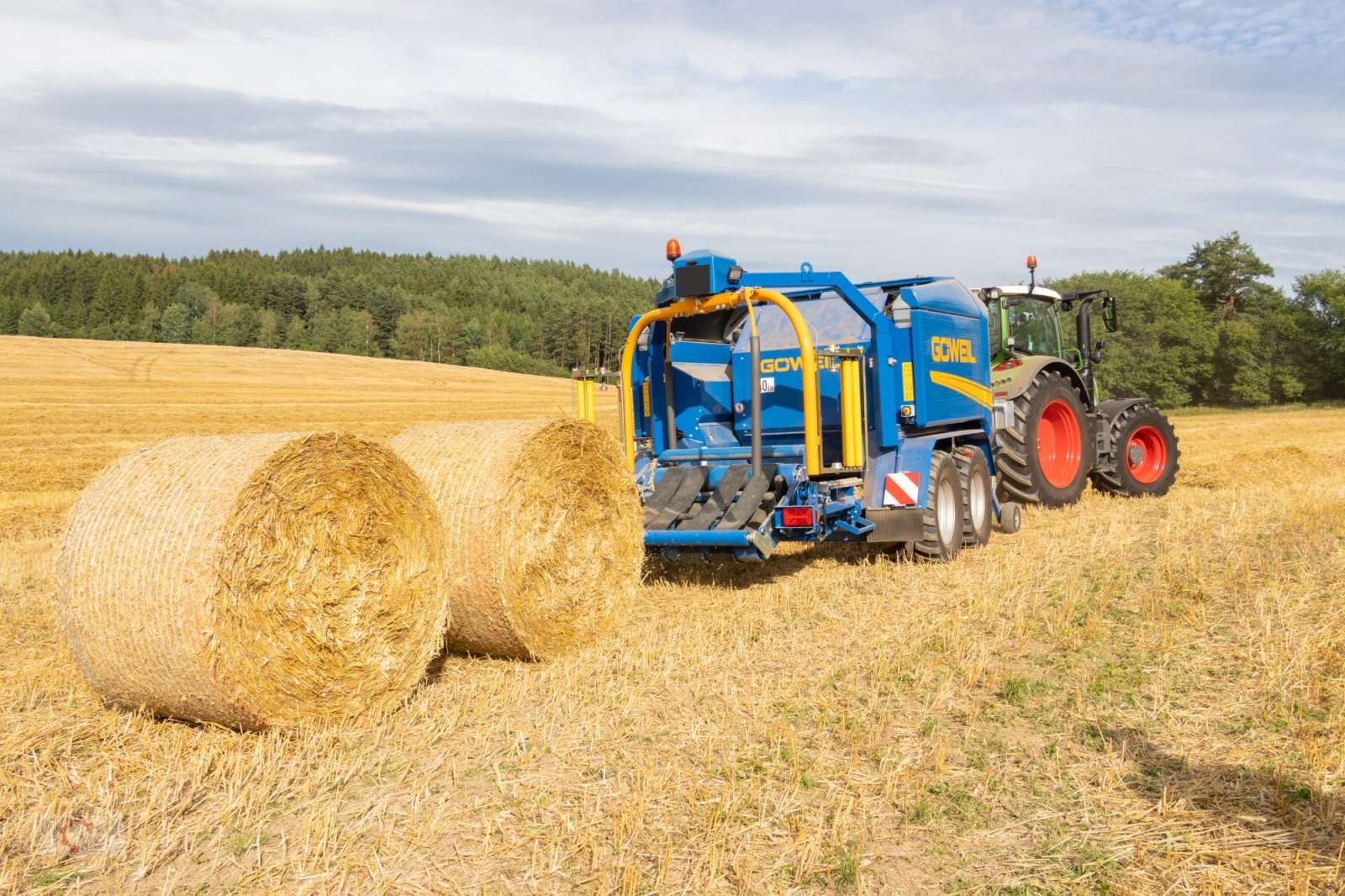 Press-/Wickelkombination des Typs Göweil G-1 F125 Kombi Runballenpresse Wickelkombination 1,25m Rundballen, Neumaschine in Tiefenbach (Bild 10)