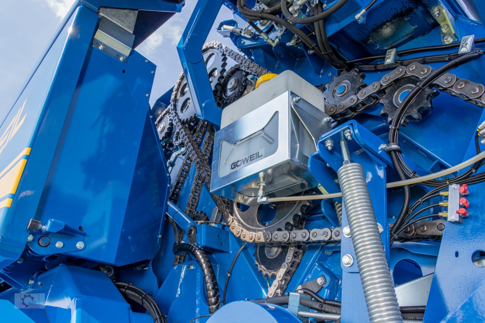 Press-/Wickelkombination des Typs Göweil G-1 F125 Kombi Runballenpresse Wickelkombination 1,25m Rundballen, Neumaschine in Tiefenbach (Bild 15)