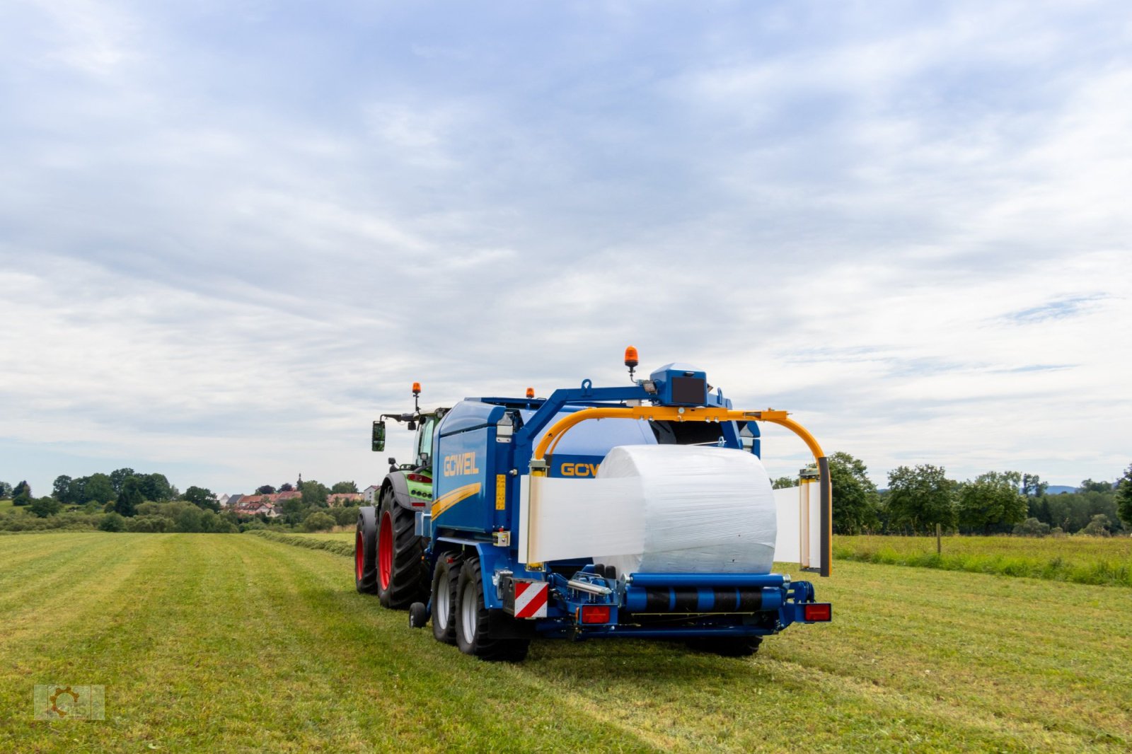 Press-/Wickelkombination tip Göweil G-1 F125 Kombi Runballenpresse Wickelkombination 1,25m Rundballen, Neumaschine in Tiefenbach (Poză 4)