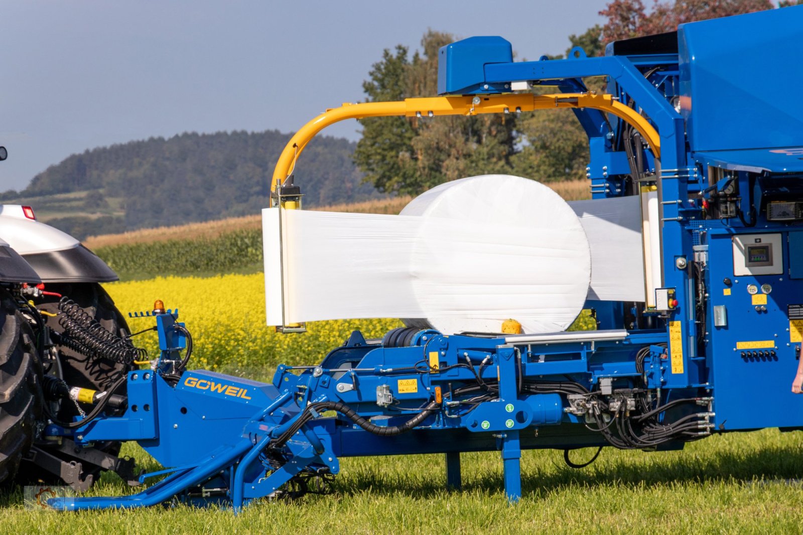 Press-/Wickelkombination of the type Göweil LT-Master F115 Maispresse Variable Ballengröße, Neumaschine in Tiefenbach (Picture 26)