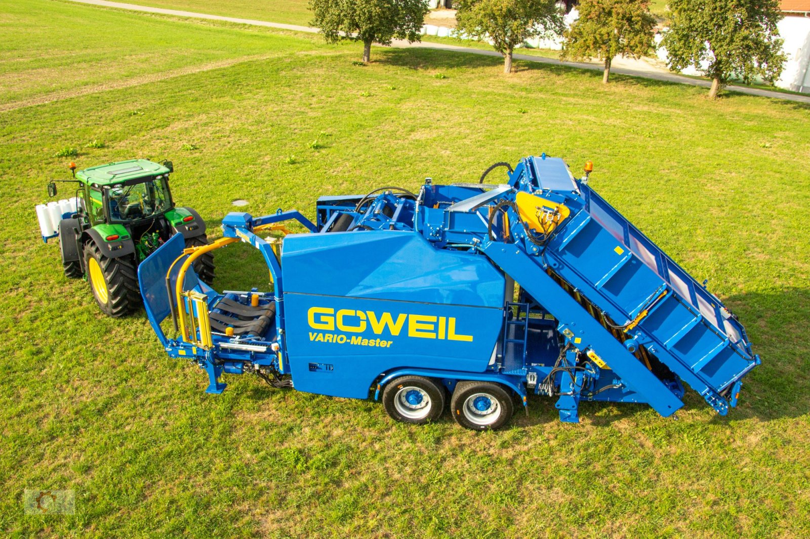 Press-/Wickelkombination του τύπου Göweil VARIO-Master V140 Maispresse variable Presskammer Press-Wickelkombination, Neumaschine σε Tiefenbach (Φωτογραφία 1)