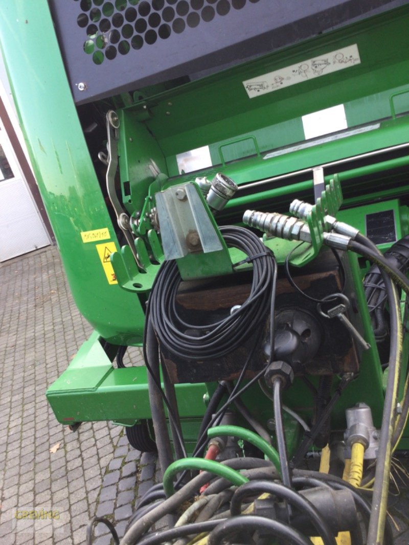 Press-/Wickelkombination des Typs John Deere 990 Premium mit Göweil Wickelkombination,, Gebrauchtmaschine in Greven (Bild 16)