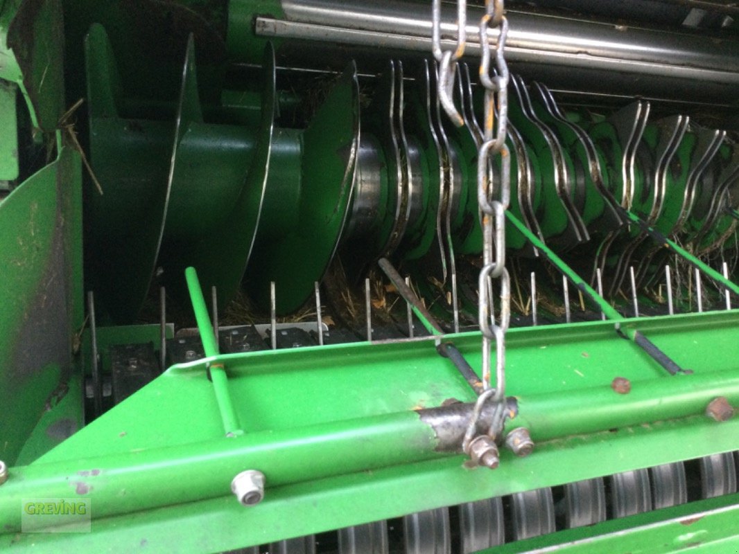 Press-/Wickelkombination des Typs John Deere 990 Premium mit Göweil Wickelkombination,, Gebrauchtmaschine in Greven (Bild 12)
