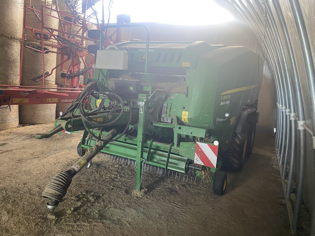 Press-/Wickelkombination tipa John Deere C 441 R, Gebrauchtmaschine u AUBUSSON (Slika 3)