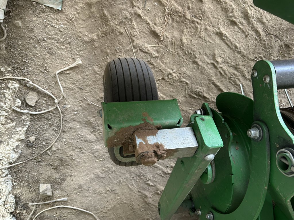 Press-/Wickelkombination del tipo John Deere C 441 R, Gebrauchtmaschine In UZERCHE (Immagine 5)