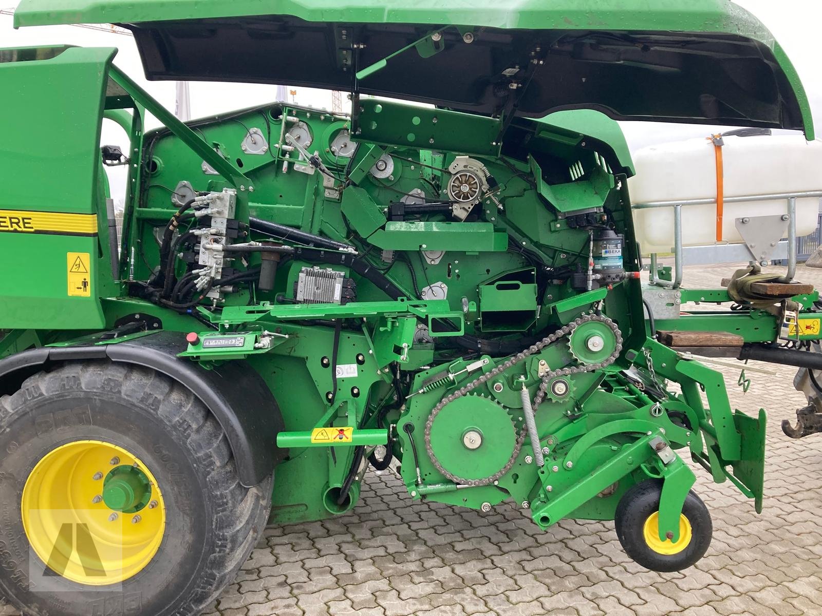 Press-/Wickelkombination of the type John Deere C441 R, Gebrauchtmaschine in Langweid am Lech (Picture 9)