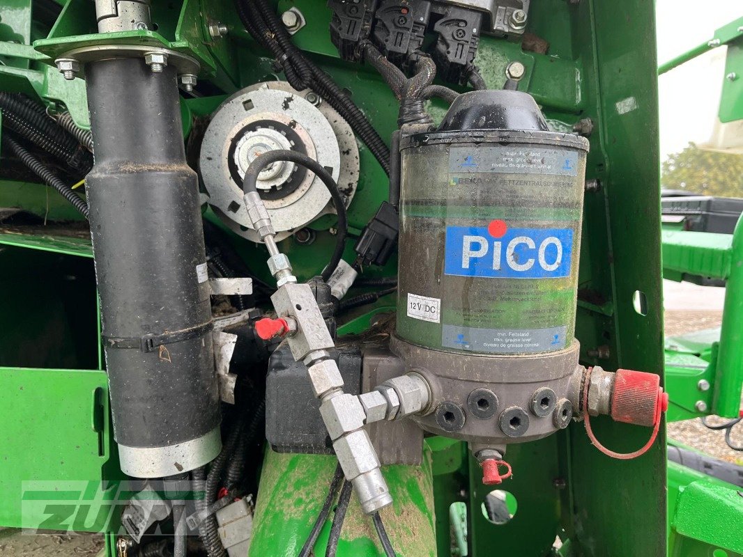 Press-/Wickelkombination of the type John Deere C441R mit Mantelfolienbindung, Gebrauchtmaschine in Holzgünz - Schwaighausen (Picture 10)