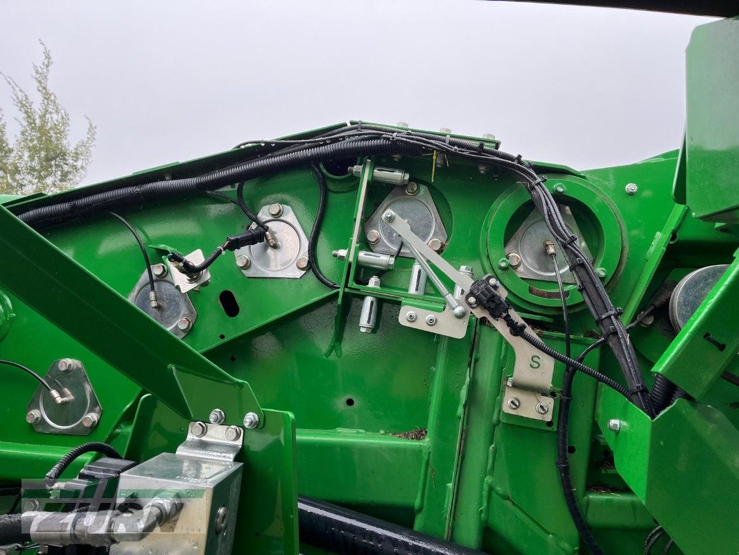 Press-/Wickelkombination of the type John Deere C441R mit Mantelfolienbindung, Gebrauchtmaschine in Holzgünz - Schwaighausen (Picture 11)